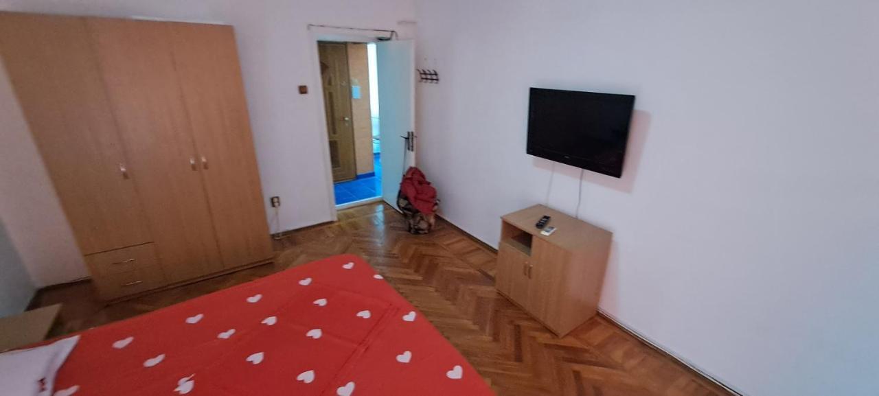 Apartament Grigore Etaj 2 Мангалія Екстер'єр фото
